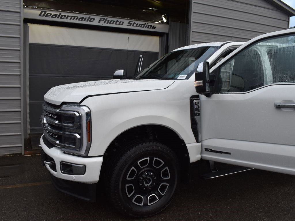 Certified 2024 Ford F350 Platinum image 27
