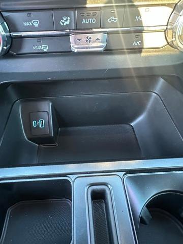 Certified 2022 Ford F150 XLT w/ XLT Black Appearance Package image 26