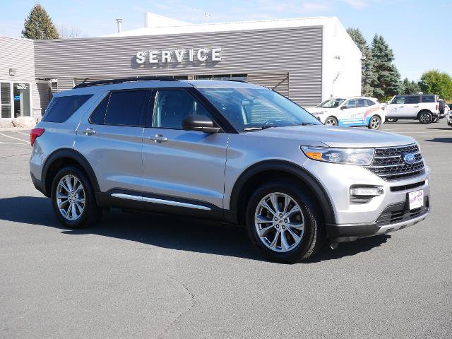 Certified 2021 Ford Explorer XLT w/ Equipment Group 202A AWD/4WD image 7