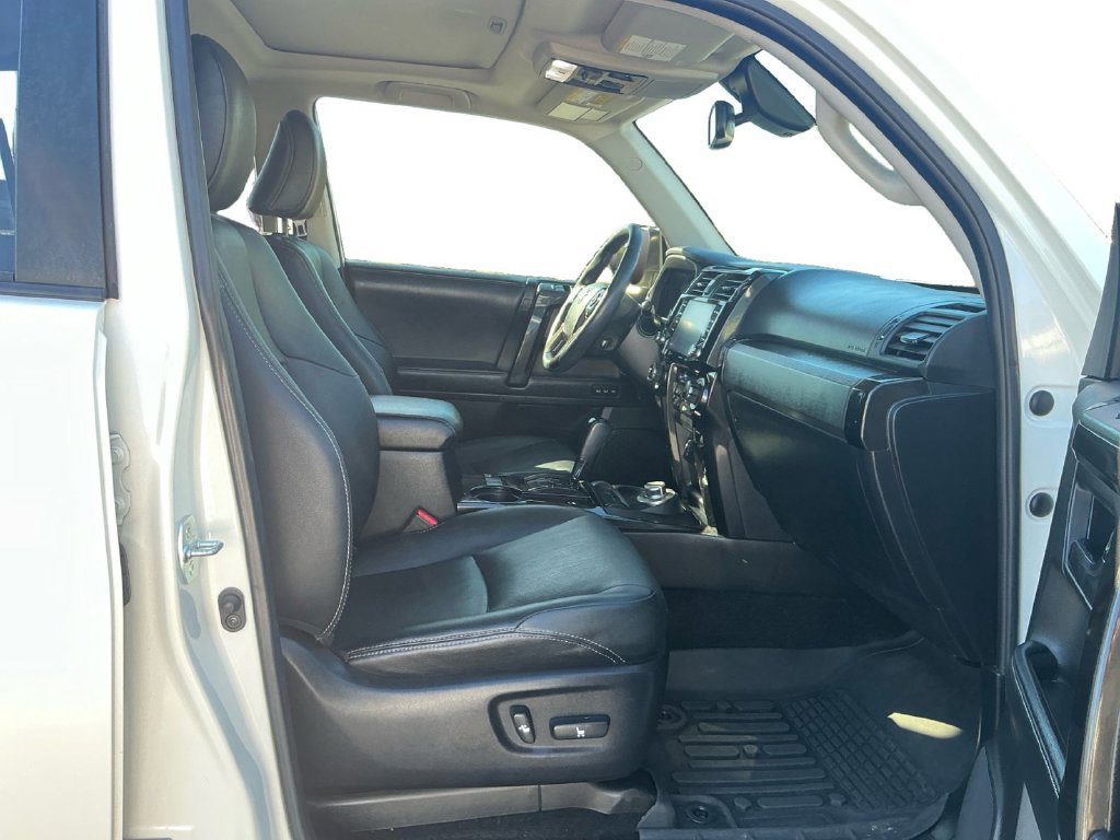 Used 2021 Toyota 4Runner Nightshade AWD/4WD image 22