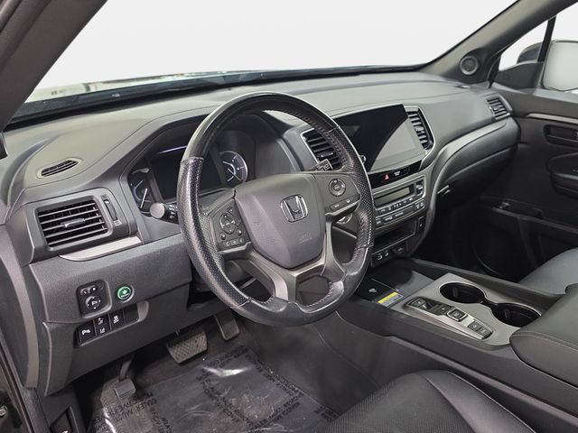Used 2024 Honda Passport EX-L image 16