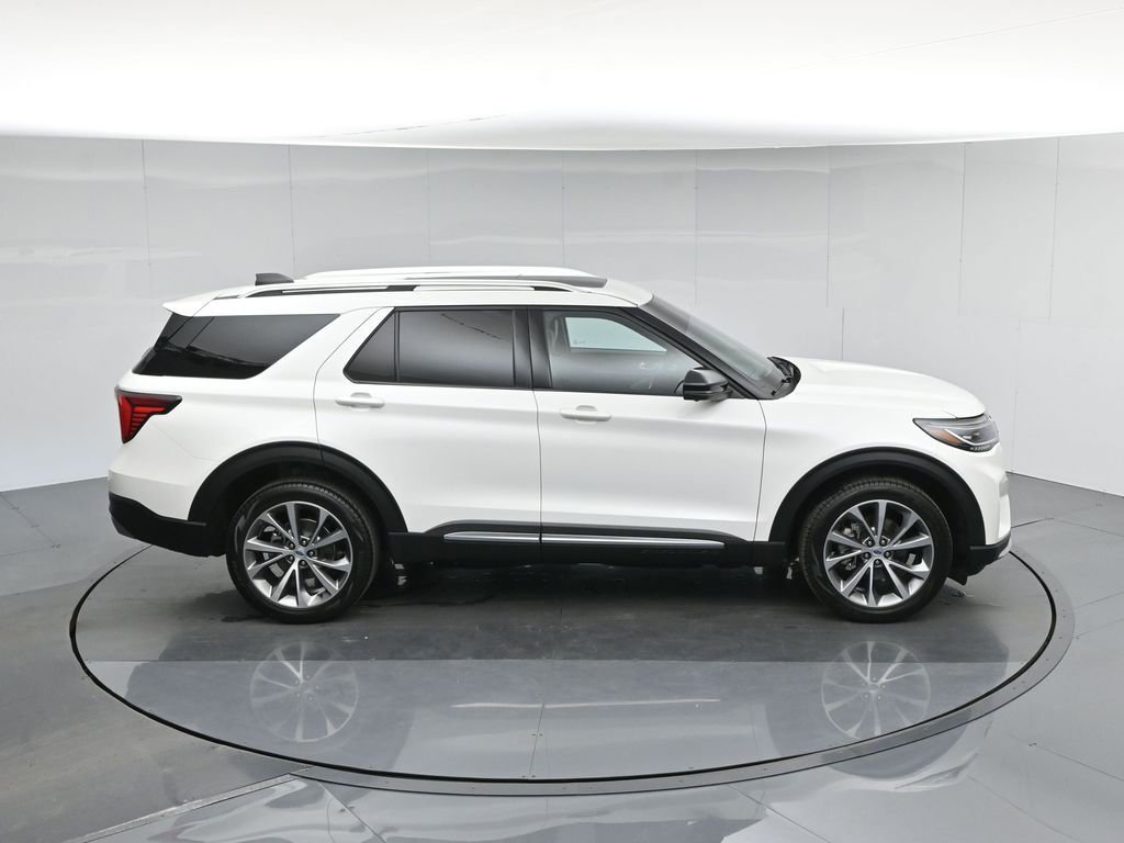 Certified 2025 Ford Explorer Platinum w/ Ultimate Package image 49