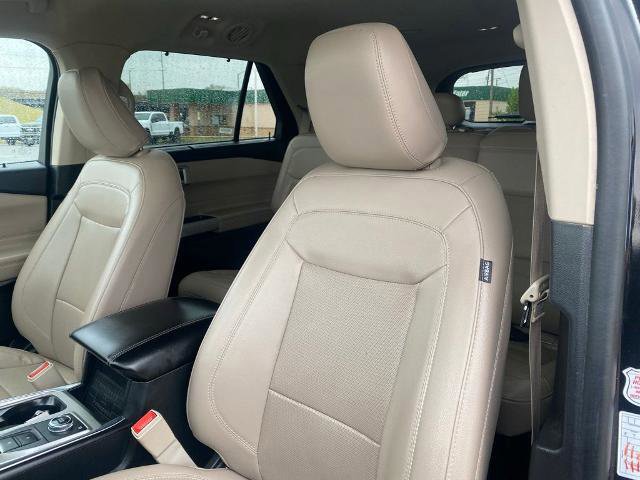 Certified 2023 Ford Explorer Limited AWD/4WD image 11