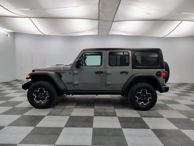 Used 2023 Jeep Wrangler Unlimited Rubicon w/ Cold Weather Group AWD/4WD image 22