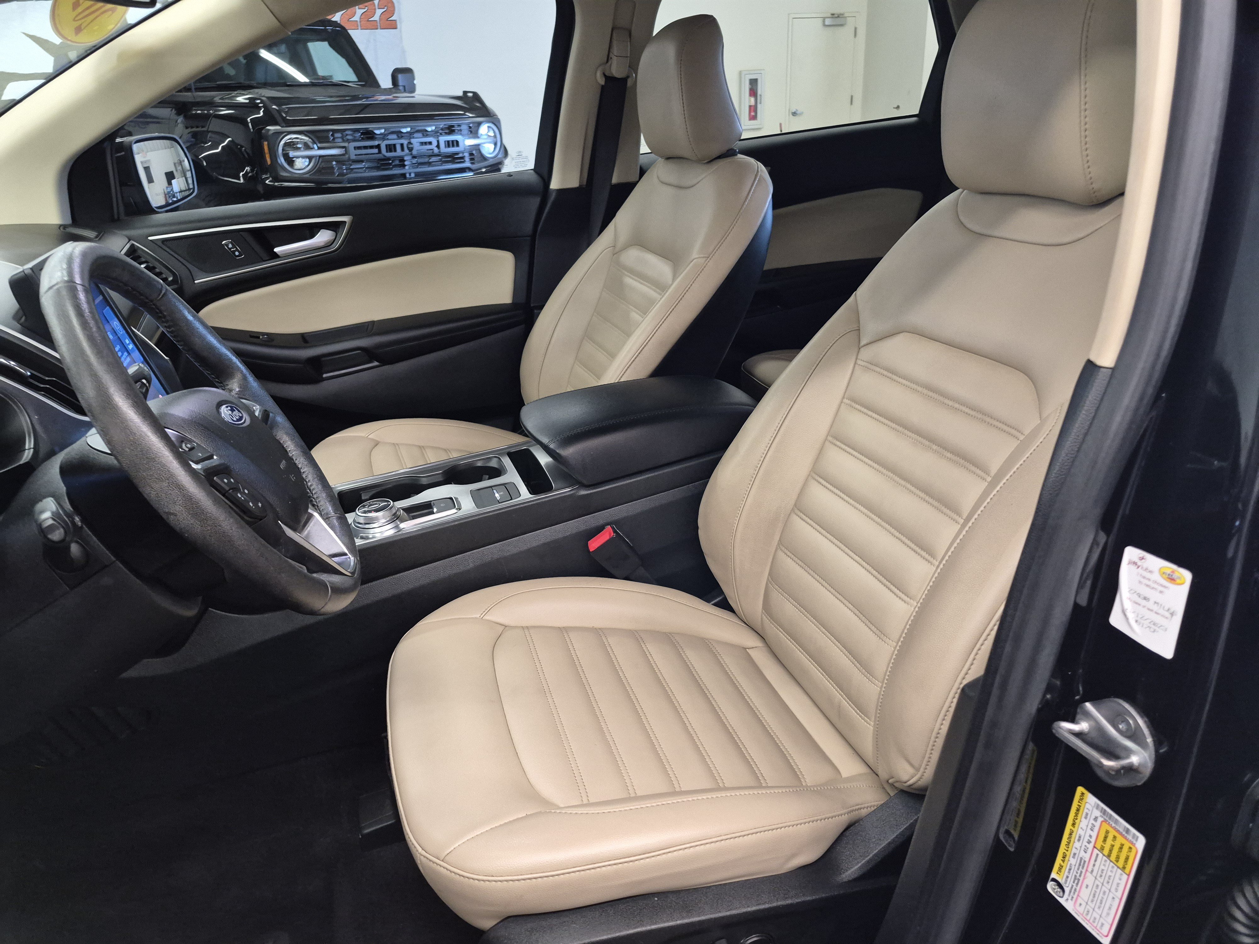 Certified 2022 Ford Edge SEL AWD/4WD image 11