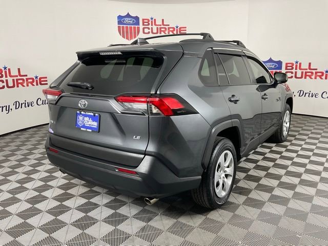 Used 2020 Toyota RAV4 LE image 3