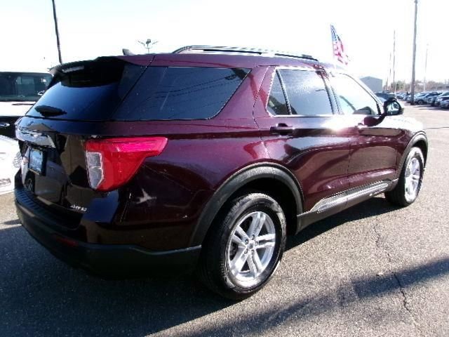 Certified 2023 Ford Explorer XLT AWD/4WD image 7