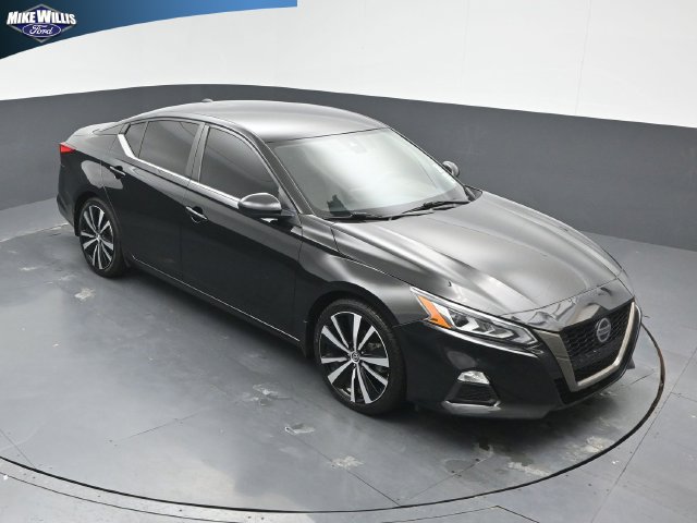 Used 2022 Nissan Altima 2.5 SR FWD image 9