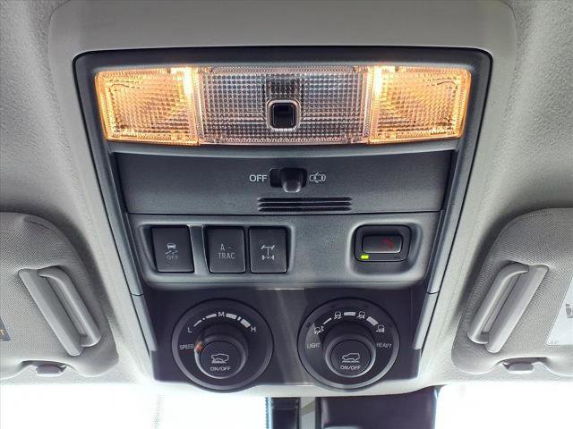 Used 2024 Toyota 4Runner TRD Off-Road image 16