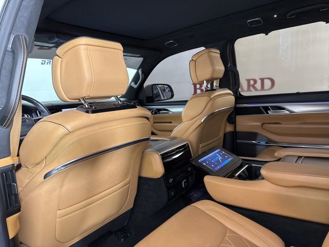 Used 2022 Jeep Grand Wagoneer Series III image 14