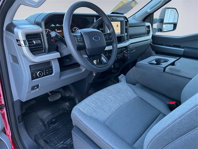 Certified 2025 Ford F250 XLT w/ FX4 Off-Road Package image 9