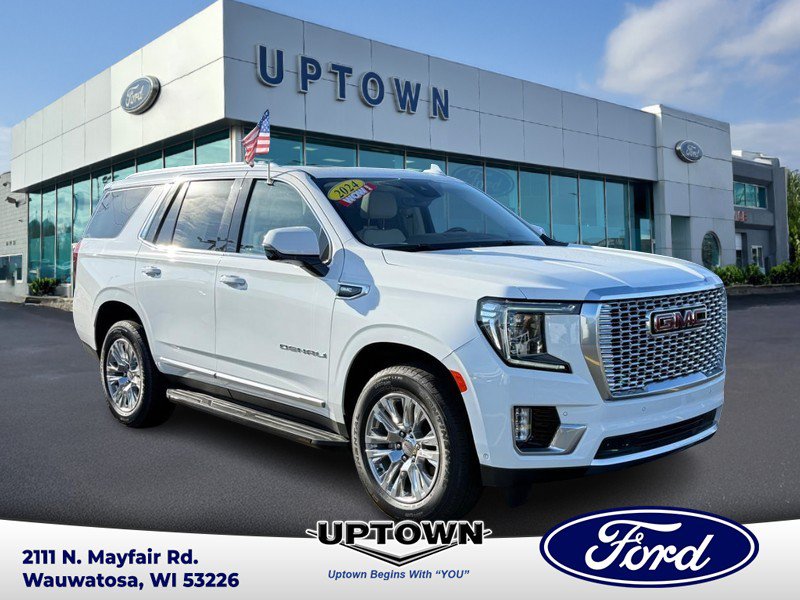 Used 2024 GMC Yukon Denali w/ Advanced Technology Package AWD/4WD image 1