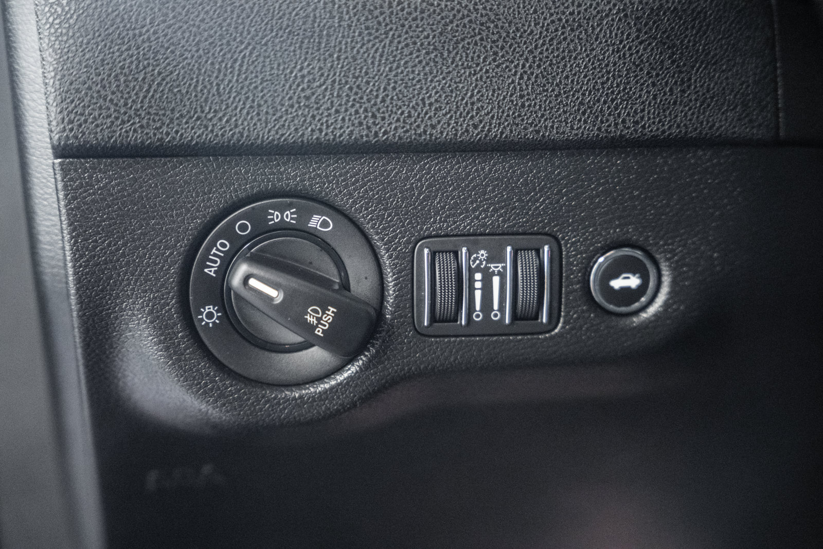 Used 2022 Dodge Charger GT RWD image 34