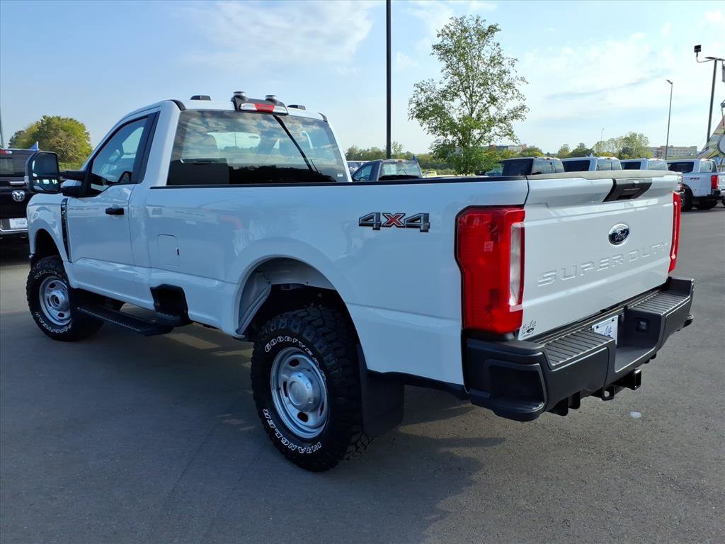 Certified 2024 Ford F250 XL w/ XL Off-Road Package image 3