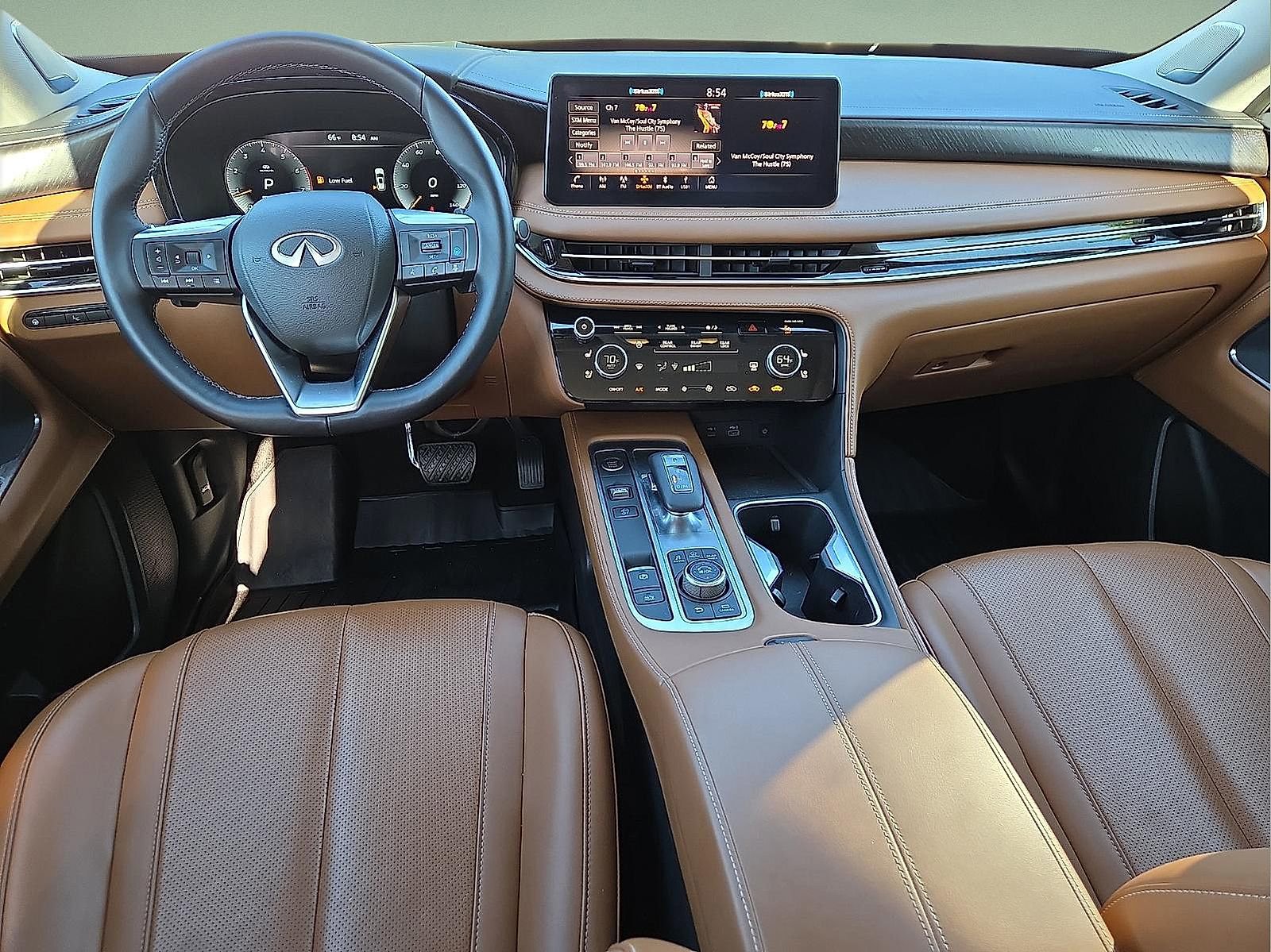 Used 2025 INFINITI QX60 Sensory w/ Vision Package AWD/4WD image 12