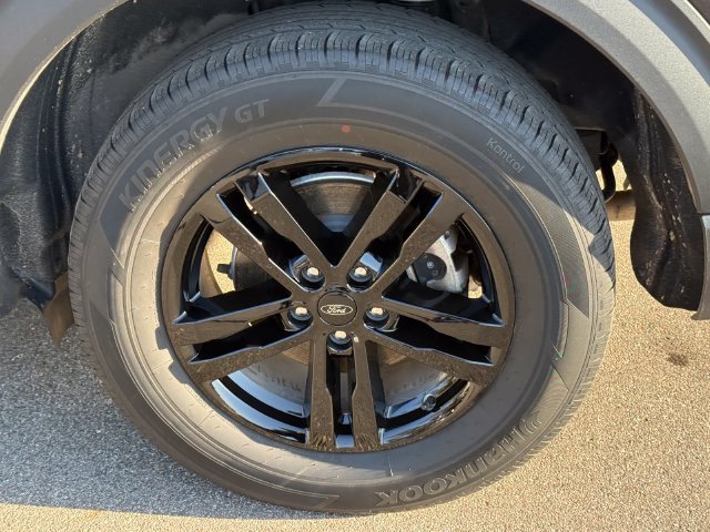 Certified 2023 Ford Explorer XLT AWD/4WD image 5