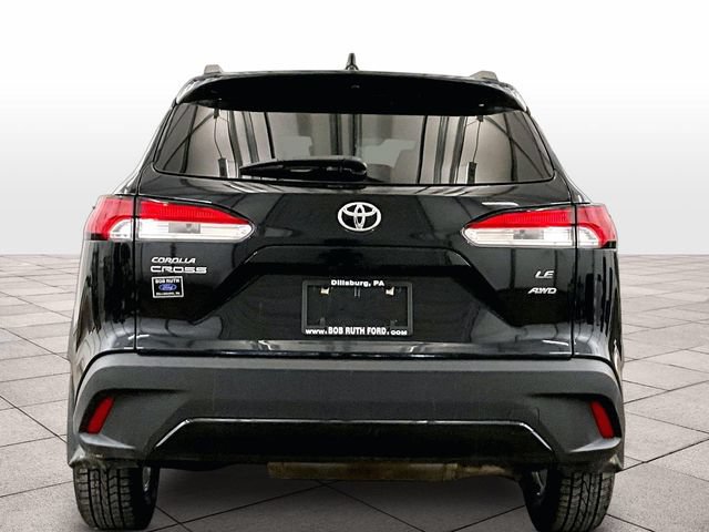 Used 2023 Toyota Corolla Cross LE w/ Moonroof Package AWD/4WD image 4