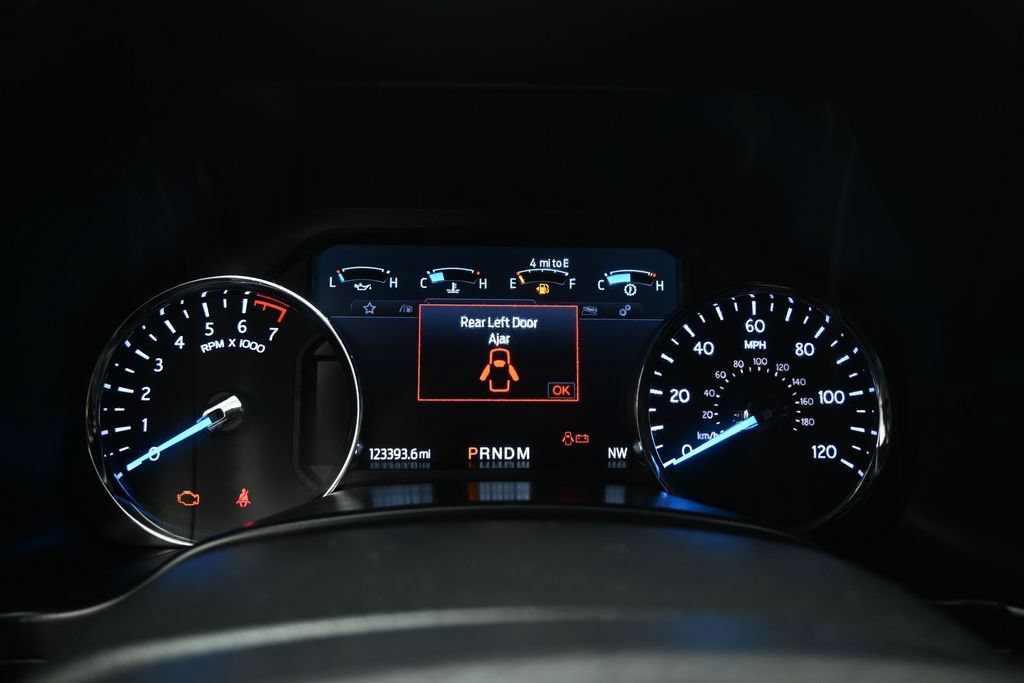Certified 2020 Ford Expedition Max XLT w/ Equipment Group 202A RWD image 13
