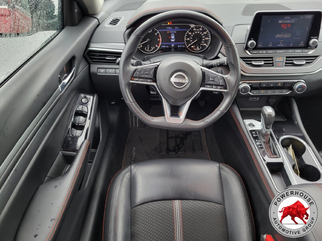 Used 2024 Nissan Altima 2.5 SR FWD image 18