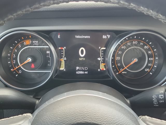 Used 2022 Jeep Wrangler Unlimited Sahara AWD/4WD image 28