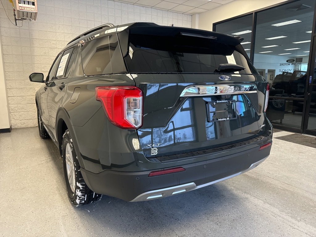 Certified 2023 Ford Explorer XLT w/ Equipment Group 202A image 10