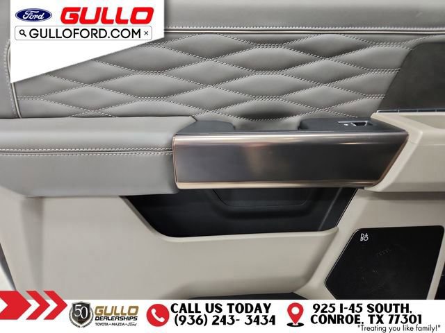 Certified 2025 Ford F350 Platinum w/ Platinum Plus Package image 16