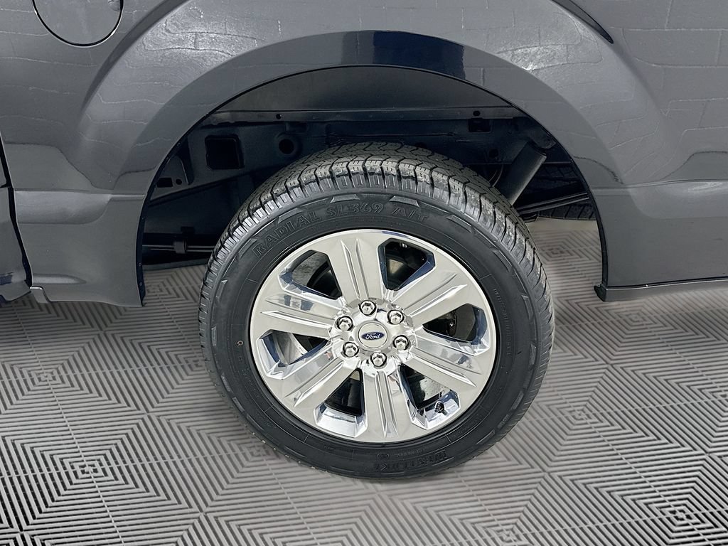 Certified 2019 Ford F150 XLT w/ Equipment Group 302A Luxury AWD/4WD image 18