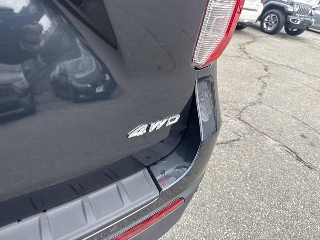 Certified 2022 Ford Explorer XLT w/ Class IV Trailer Tow Package image 7