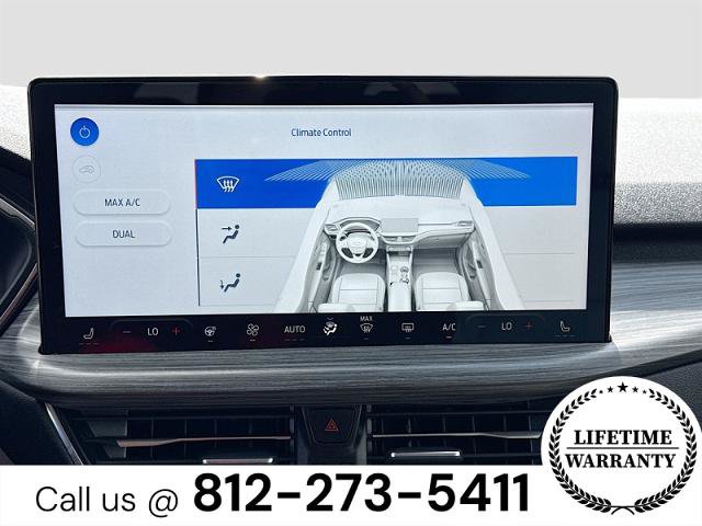 Certified 2023 Ford Escape Platinum AWD/4WD image 16