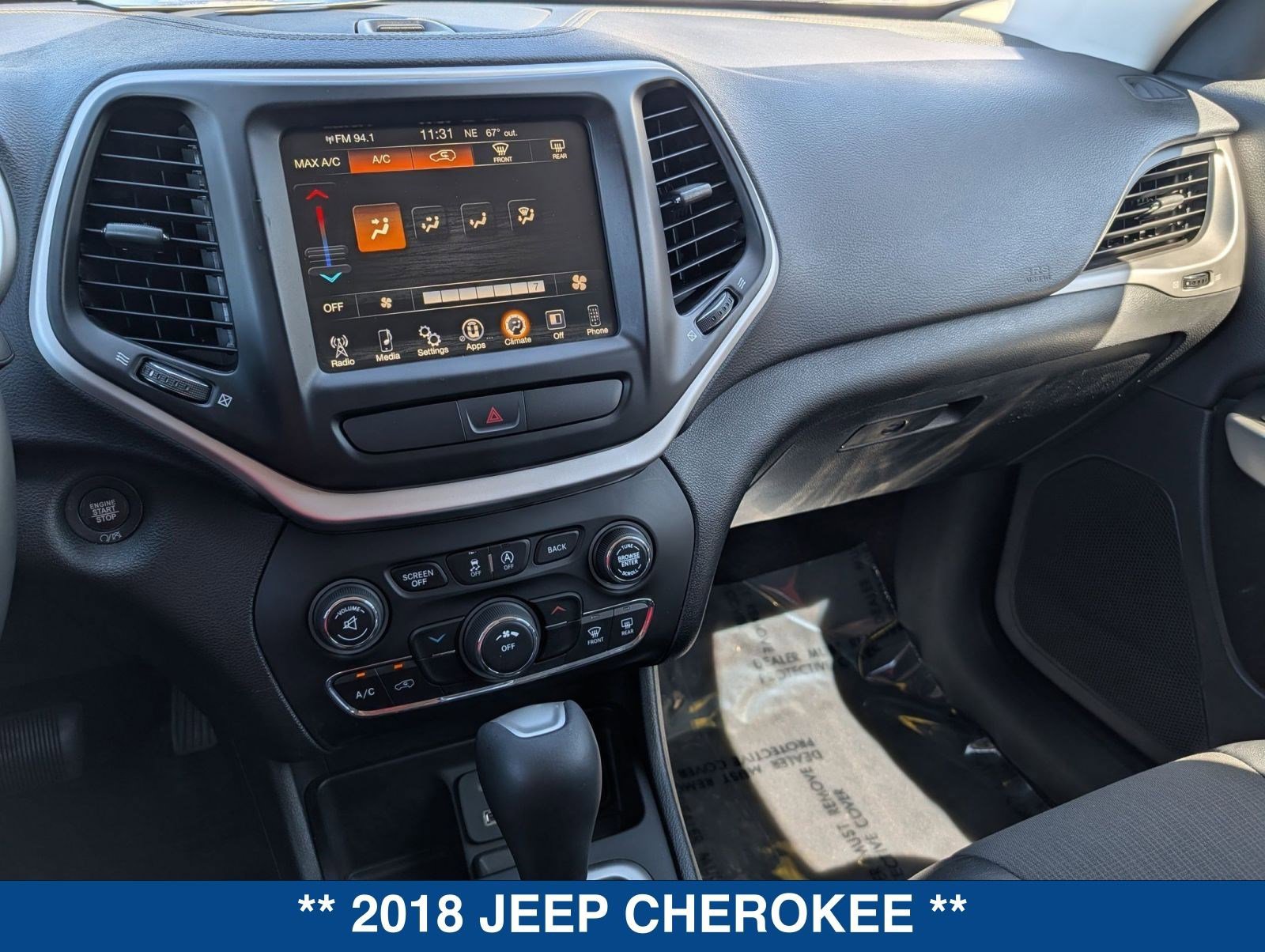 Used 2018 Jeep Cherokee Latitude Plus image 26