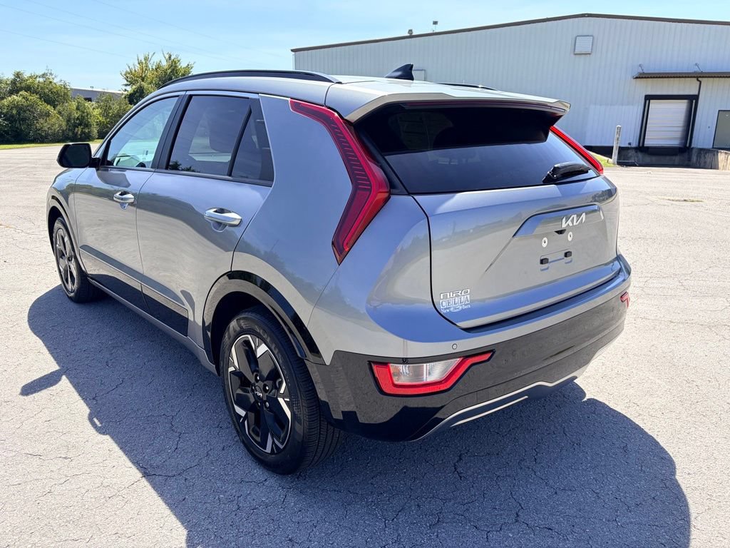 Used 2024 Kia Niro Wind FWD image 4