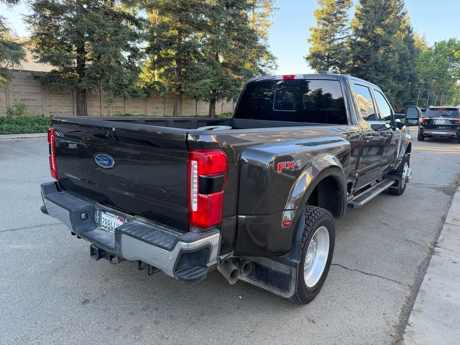 Certified 2024 Ford F450 Lariat w/ FX4 Off-Road Package AWD/4WD image 6