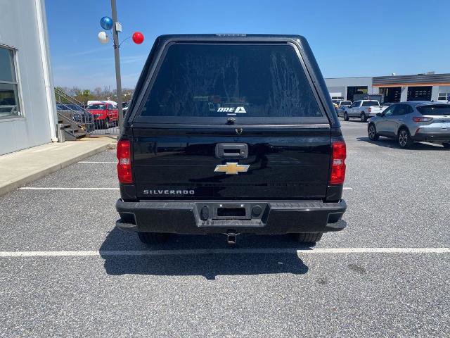 Used 2018 Chevrolet Silverado 1500 Custom w/ Custom Value Package image 4