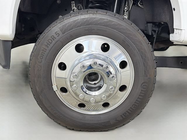 Certified 2024 Ford F450 Platinum w/ FX4 Off-Road Package AWD/4WD image 38