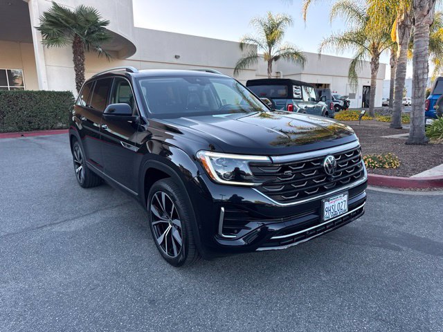 Used 2024 Volkswagen Atlas SEL Premium R-Line AWD/4WD image 4