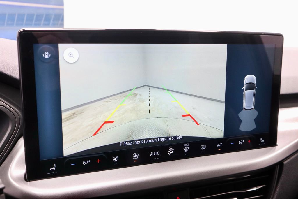 Certified 2023 Ford Escape SE w/ Class II Trailer Tow Package image 9