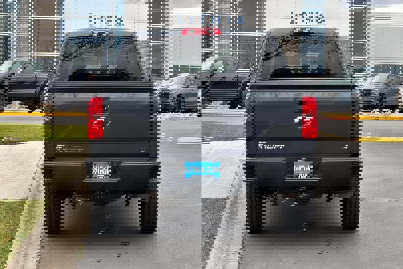 Used 2018 Chevrolet Silverado 1500 LT w/ All Star Edition image 4