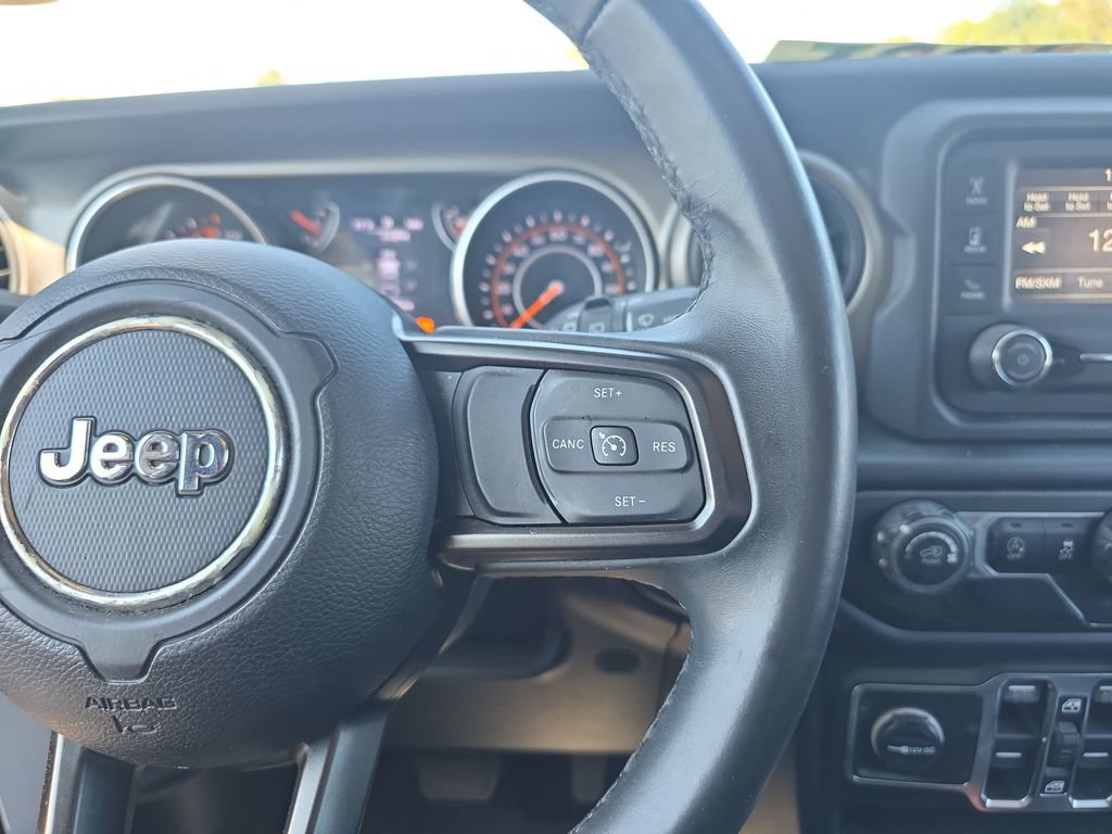 Used 2018 Jeep Wrangler Unlimited Sport S AWD/4WD image 29