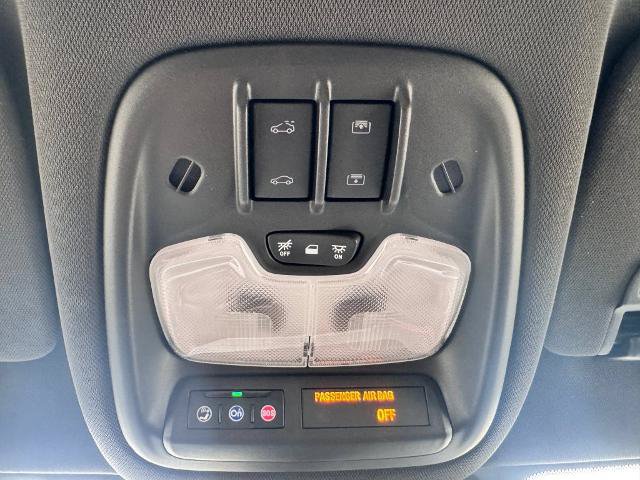 Used 2025 Chevrolet TrailBlazer RS w/ Convenience Package FWD image 29