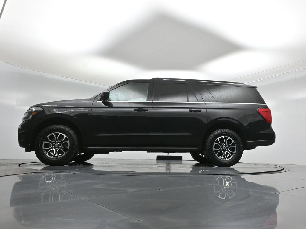 Certified 2024 Ford Expedition Max XLT image 21