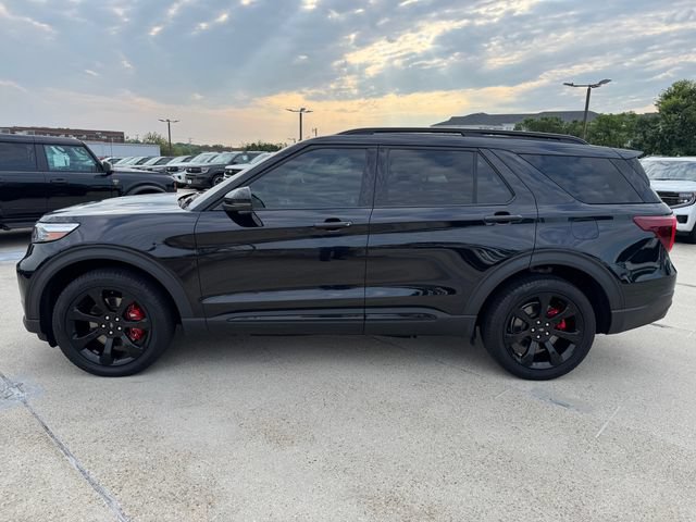 Certified 2024 Ford Explorer ST w/ Equipment Group 401A AWD/4WD image 8