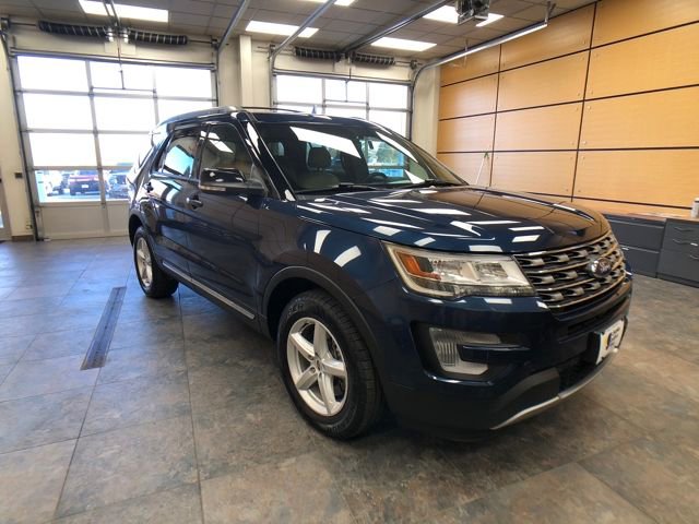 Certified 2017 Ford Explorer XLT w/ Equipment Group 202A