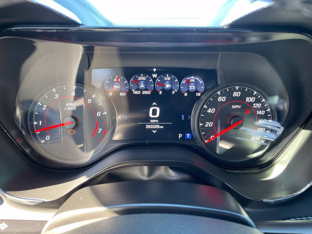 Used 2022 Chevrolet Camaro SS w/ Design Package 3 RWD image 27