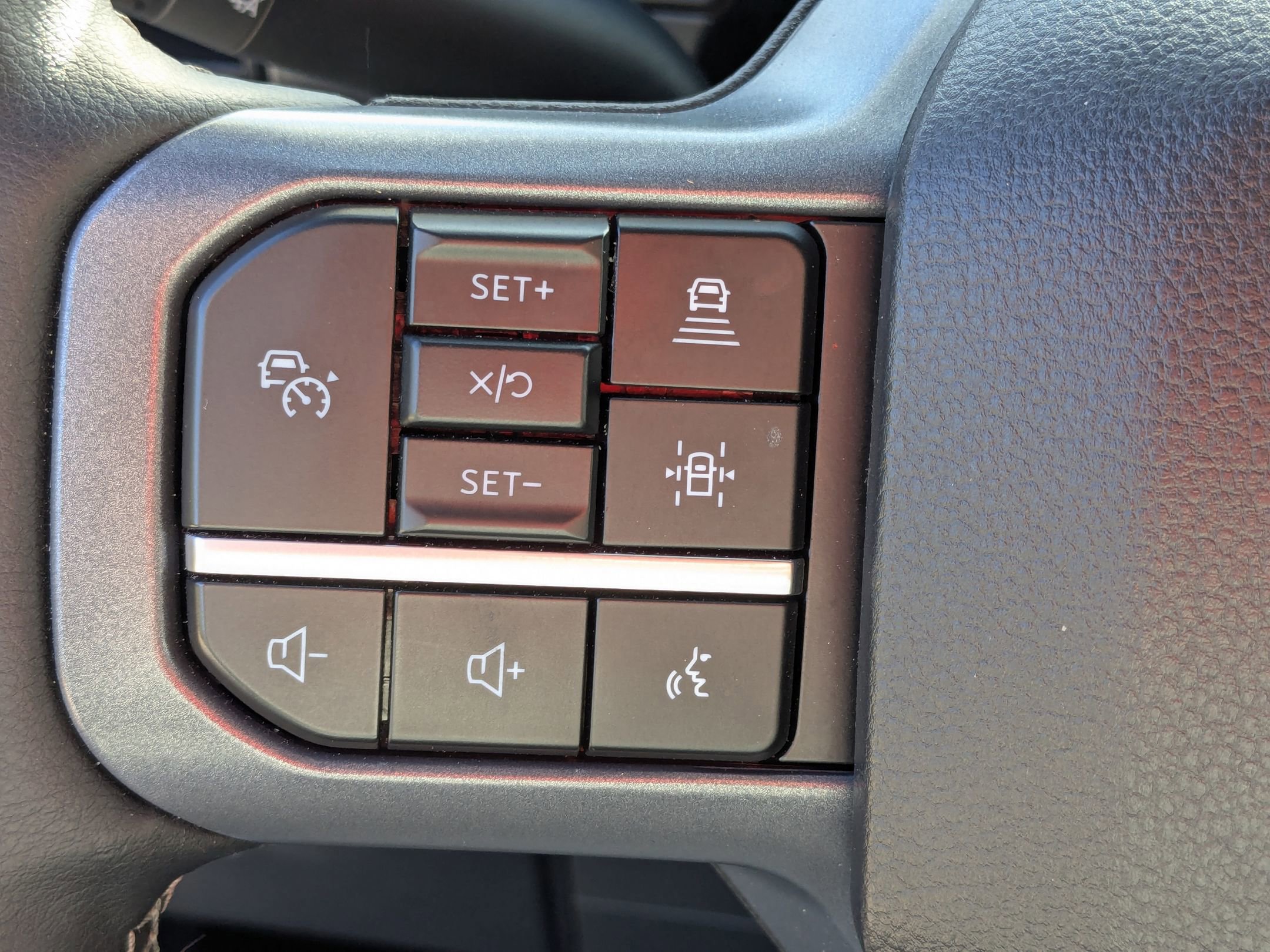 Certified 2025 Ford F150 Lariat w/ Equipment Group 501A Mid image 19