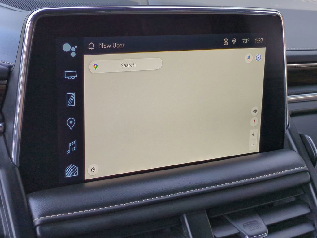 Used 2024 Chevrolet Suburban Premier image 26