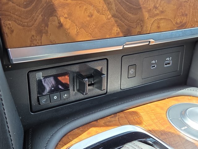 Used 2023 Nissan Armada SL RWD image 29