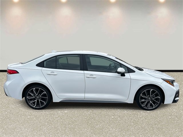Used 2022 Toyota Corolla SE image 4