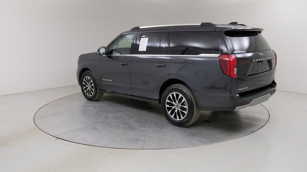 Certified 2025 Ford Expedition Platinum image 19