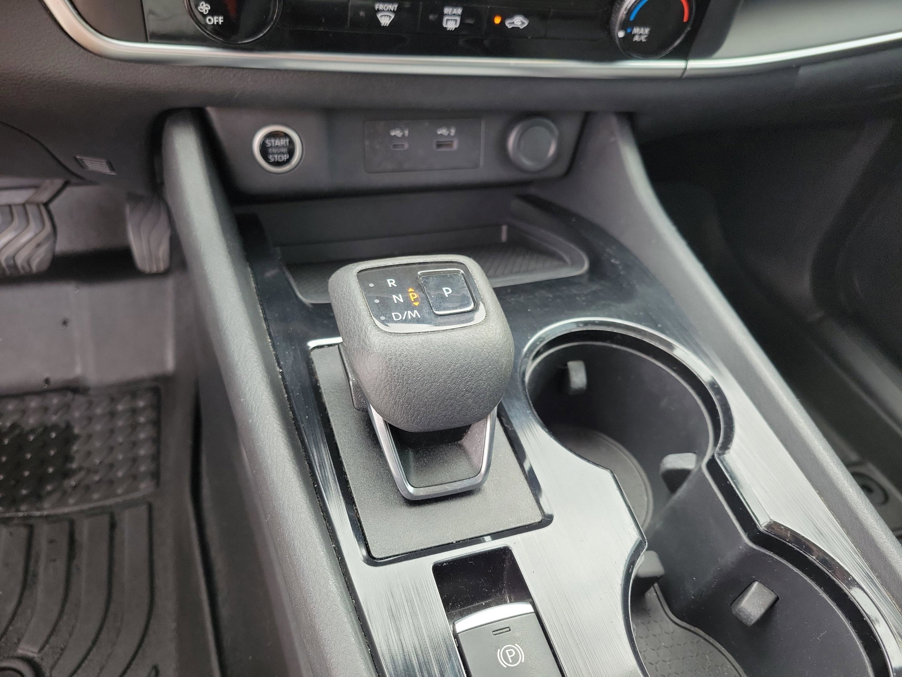 Used 2021 Nissan Rogue S image 16