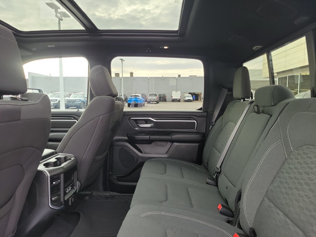 Used 2025 RAM 1500 Big Horn AWD/4WD image 16